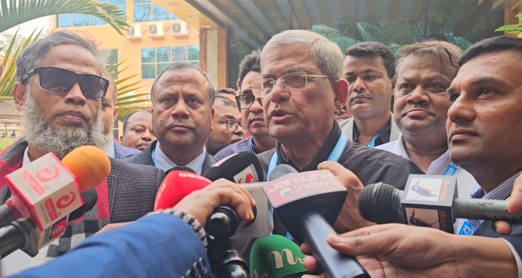 <span>মির্জা ফখরুল / </span>তরুন প্রজন্মকে লেখাপড়ার দিকে বেশি গুরুত্ব দিতে হবে- মির্জা ফখরুল