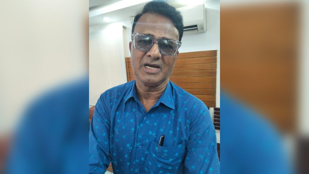 মুন্সীগঞ্জে শ্রীনগর থানায়  ভুয়া অতিরিক্ত ডিআইজি আটক করেছে পুলিশ