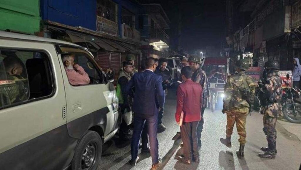 ঝিনাইদহে দাঁড়িপাল্লা প্রতীকের এজেন্ট স্বাক্ষরিত ফলাফল শিট জব্দ