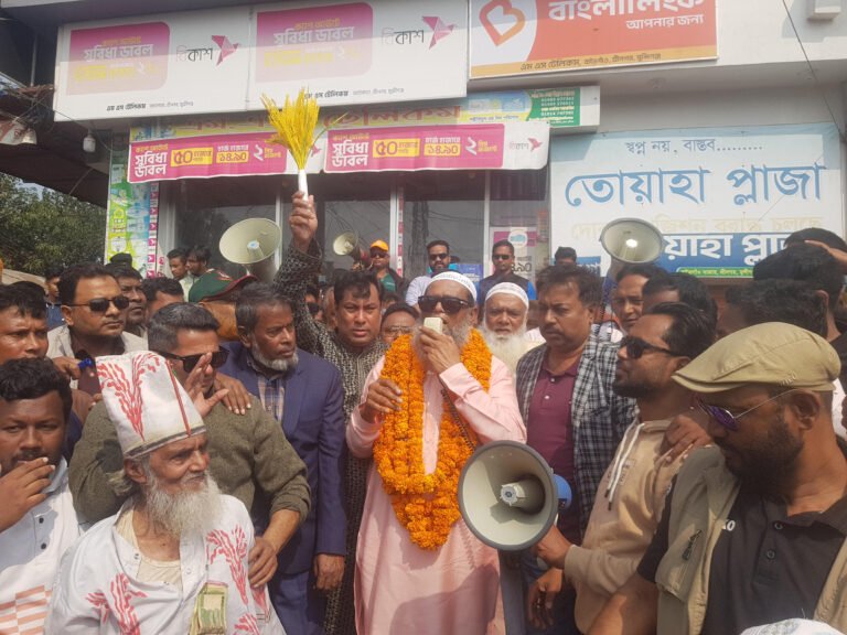 শ্রীনগরে ধানের শীষ বিজয়ের লক্ষে আব্দুল্লাহর গণসংযোগ ও পথসভা
